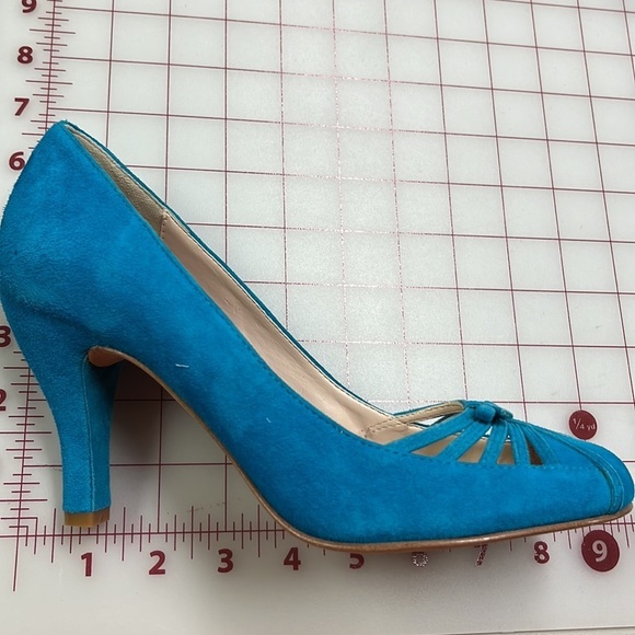 PLENTY BY TRACY REESE Anthro Jocasta Turquoise/Azure Suede Party/Office Pump 8 - Picture 8 of 12